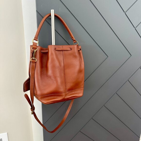 Madewell Leather Lafayette Bucket Bag Crossbody NWT - Picture 3 of 12